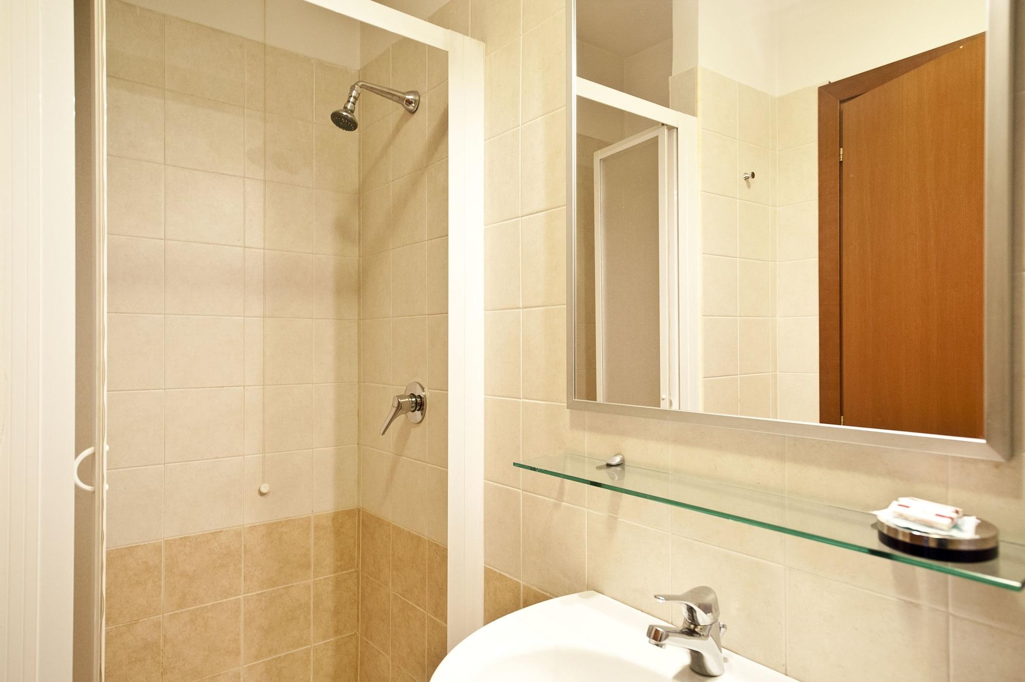 Hotel 4 Pini Рим Экстерьер фото